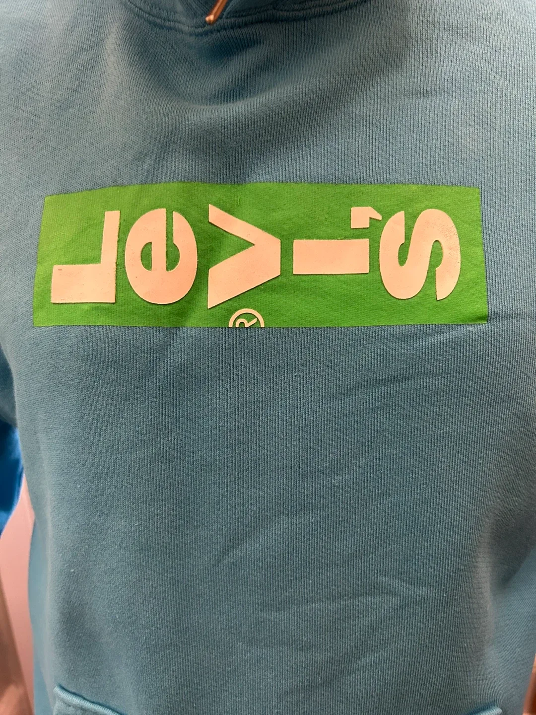 Levi's Blue Hoodie - Size Large image indicator(3)