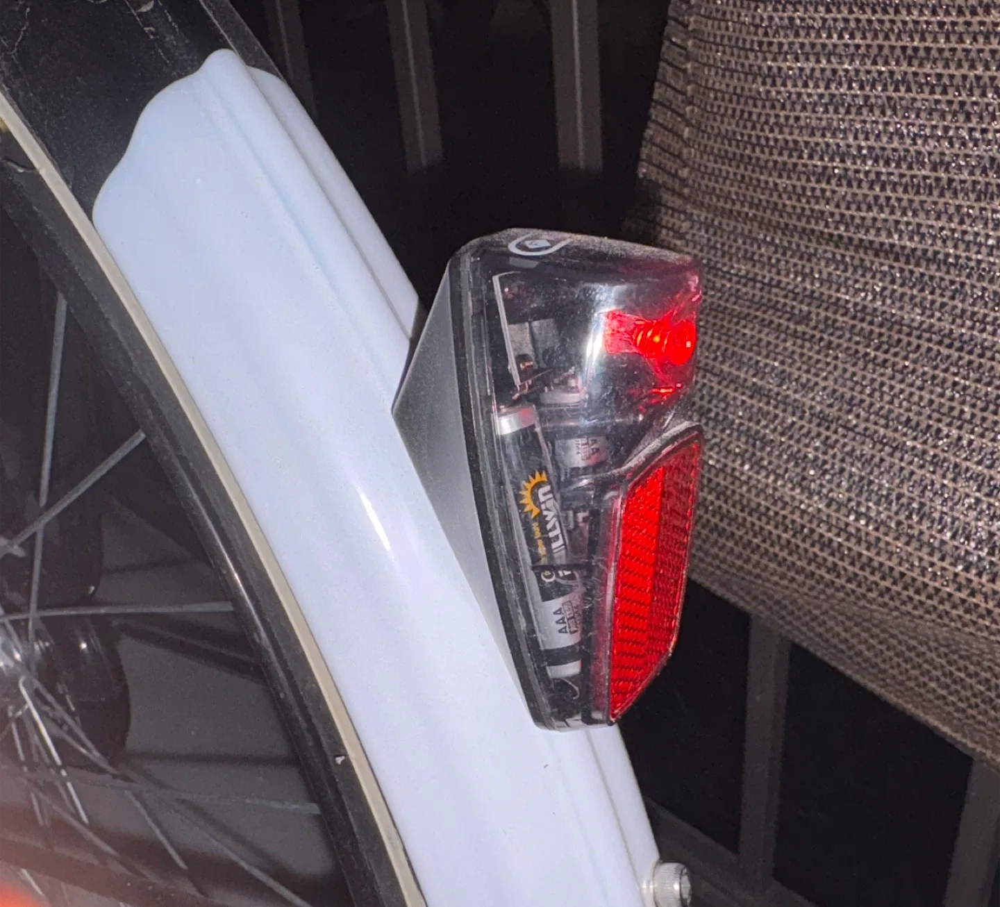 Adult Black Bicycle - 28 x 1 1/2 image indicator(4)