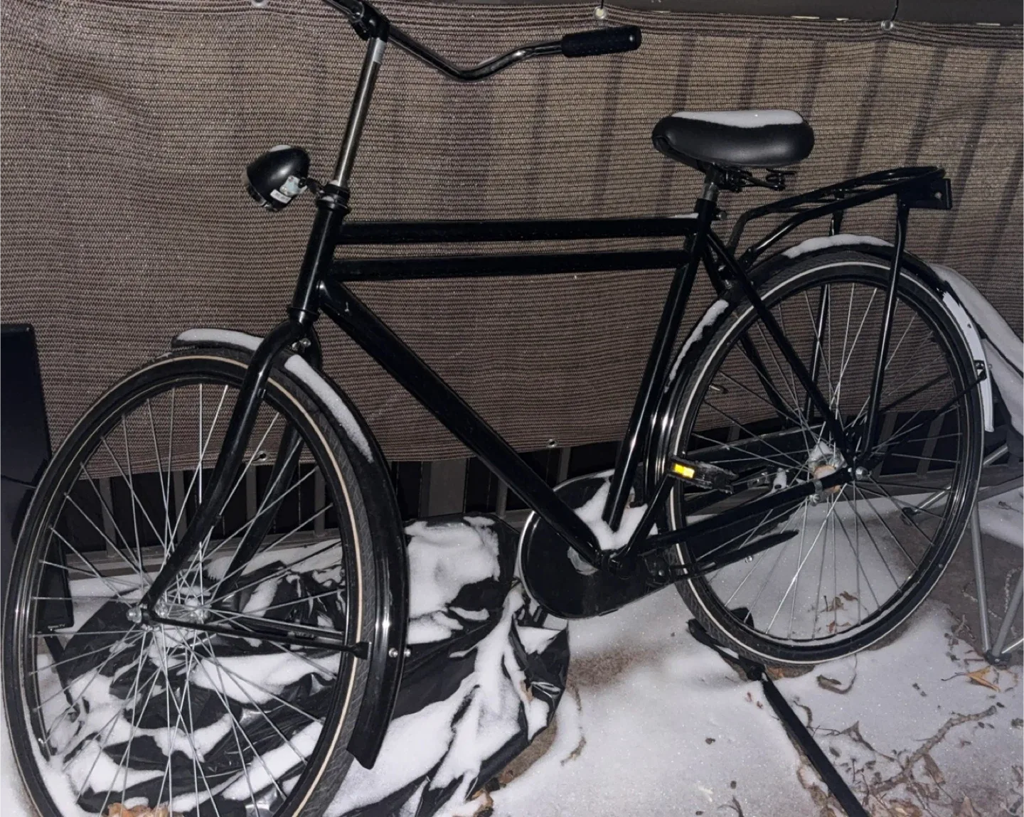 Adult Black Bicycle - 28 x 1 1/2