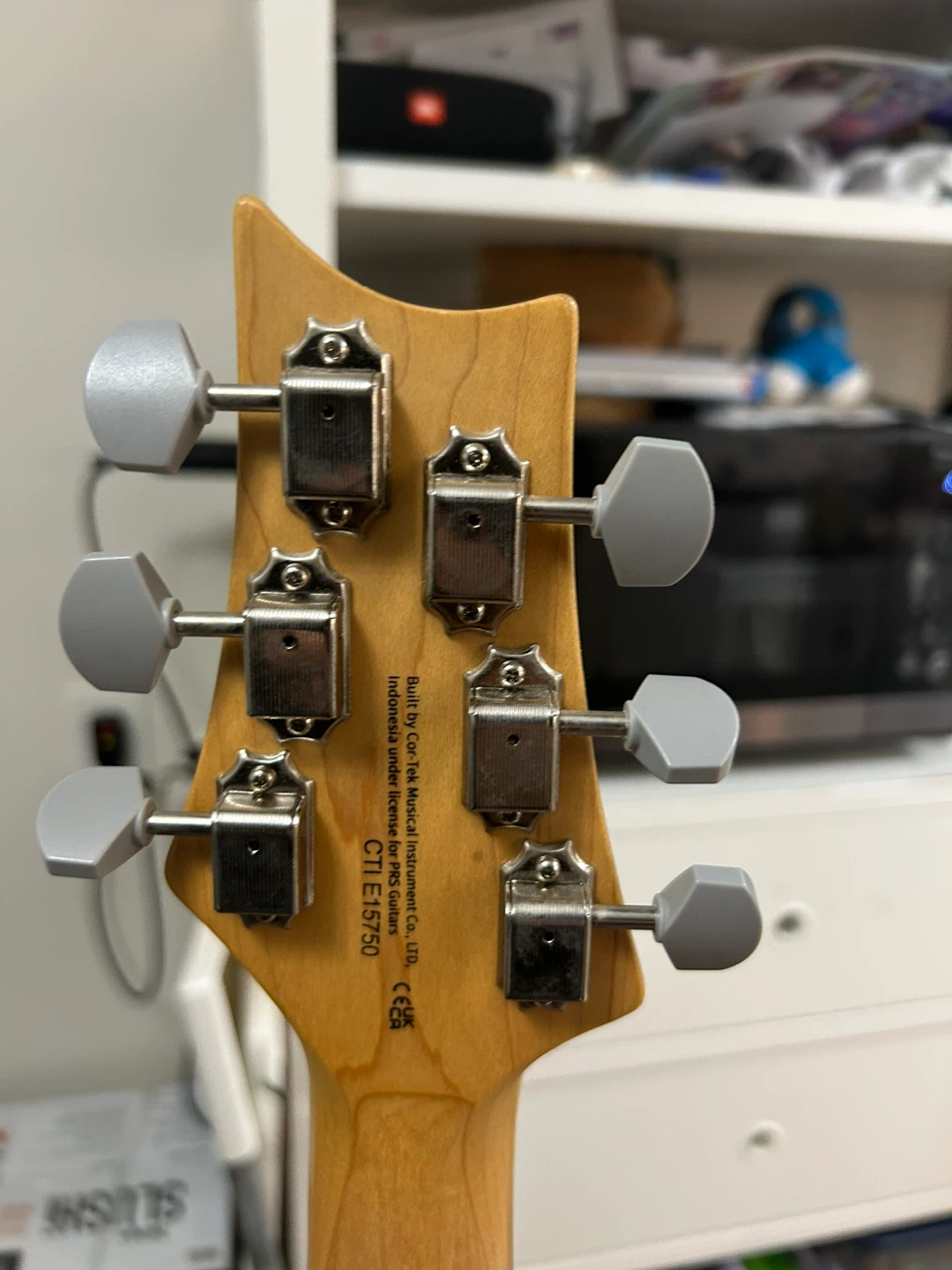 PRS SE Electric Guitar - photo 3