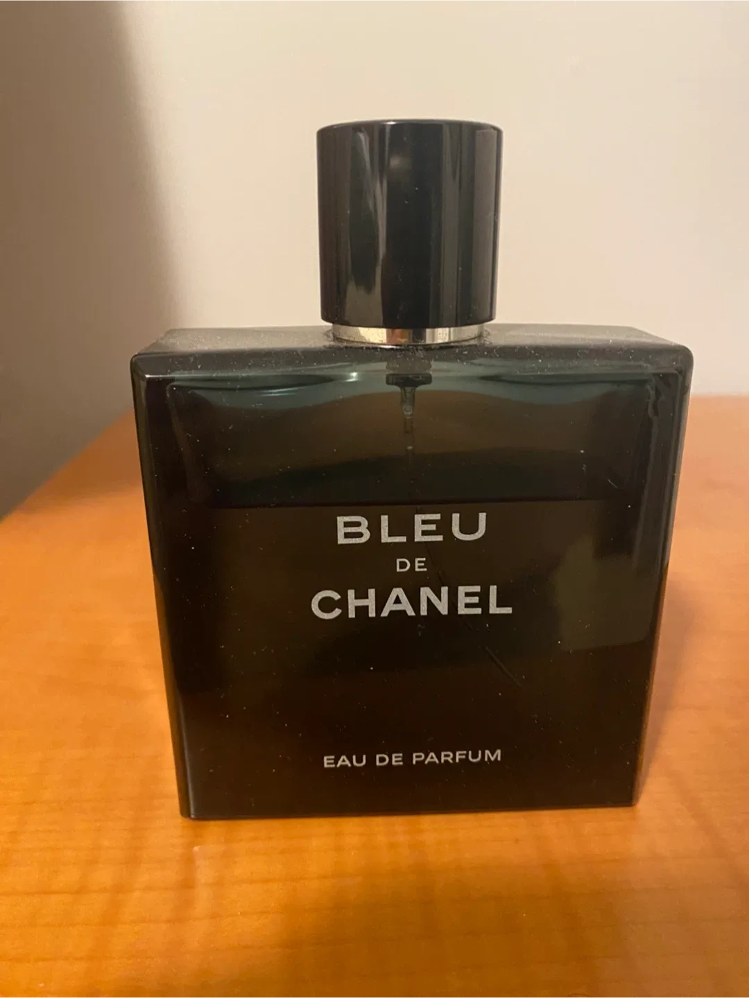 Sample your fragrances you want to buy! image indicator(2)