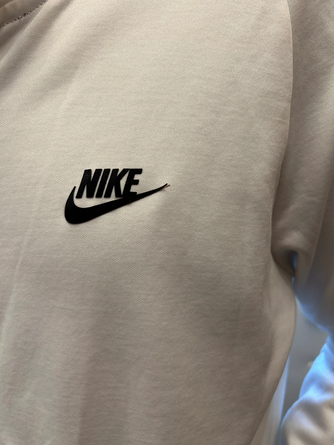 White Nike Tech Fleece - photo 4