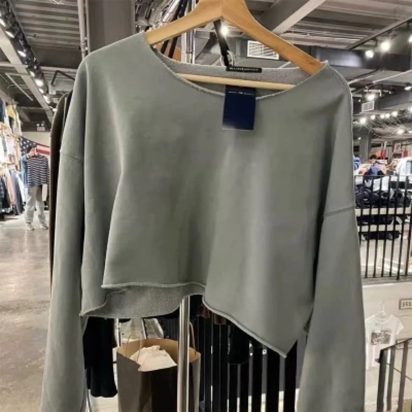 New Cropped Sweatshirt - Sage Green image indicator(2)