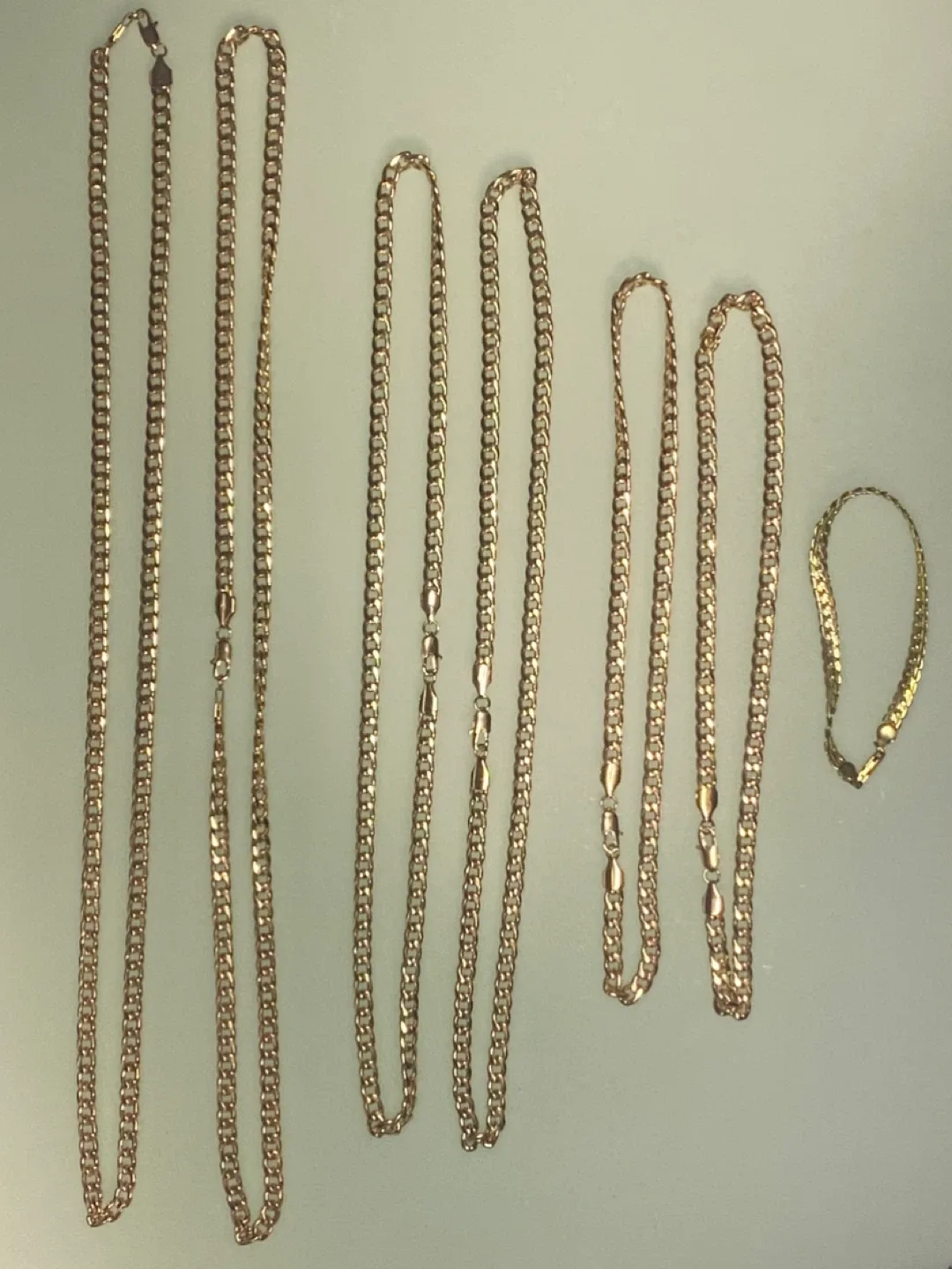 Holiday men’s gift sale on now until Dec 15th image indicator(10)