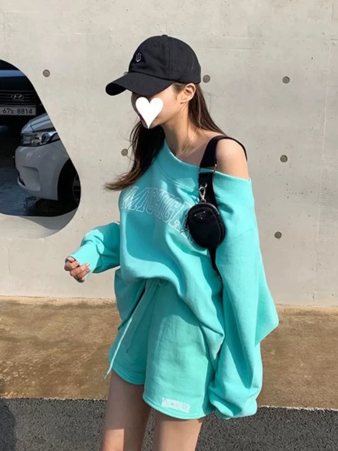 Korean Off Shoulder Sweatshirt & Shorts Set - Turquoise image indicator(4)