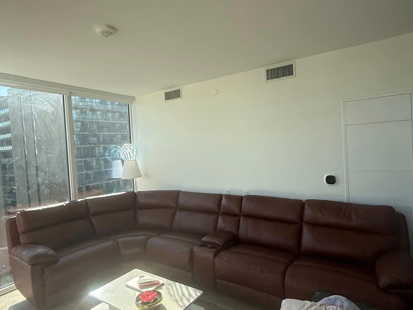 Brown Leather Sectional Sofa image indicator(2)