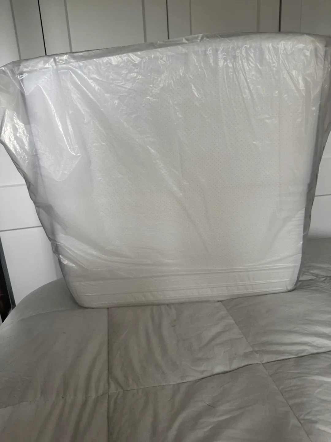 Bed Wedge Pillow multifunctional, multi use image indicator(6)