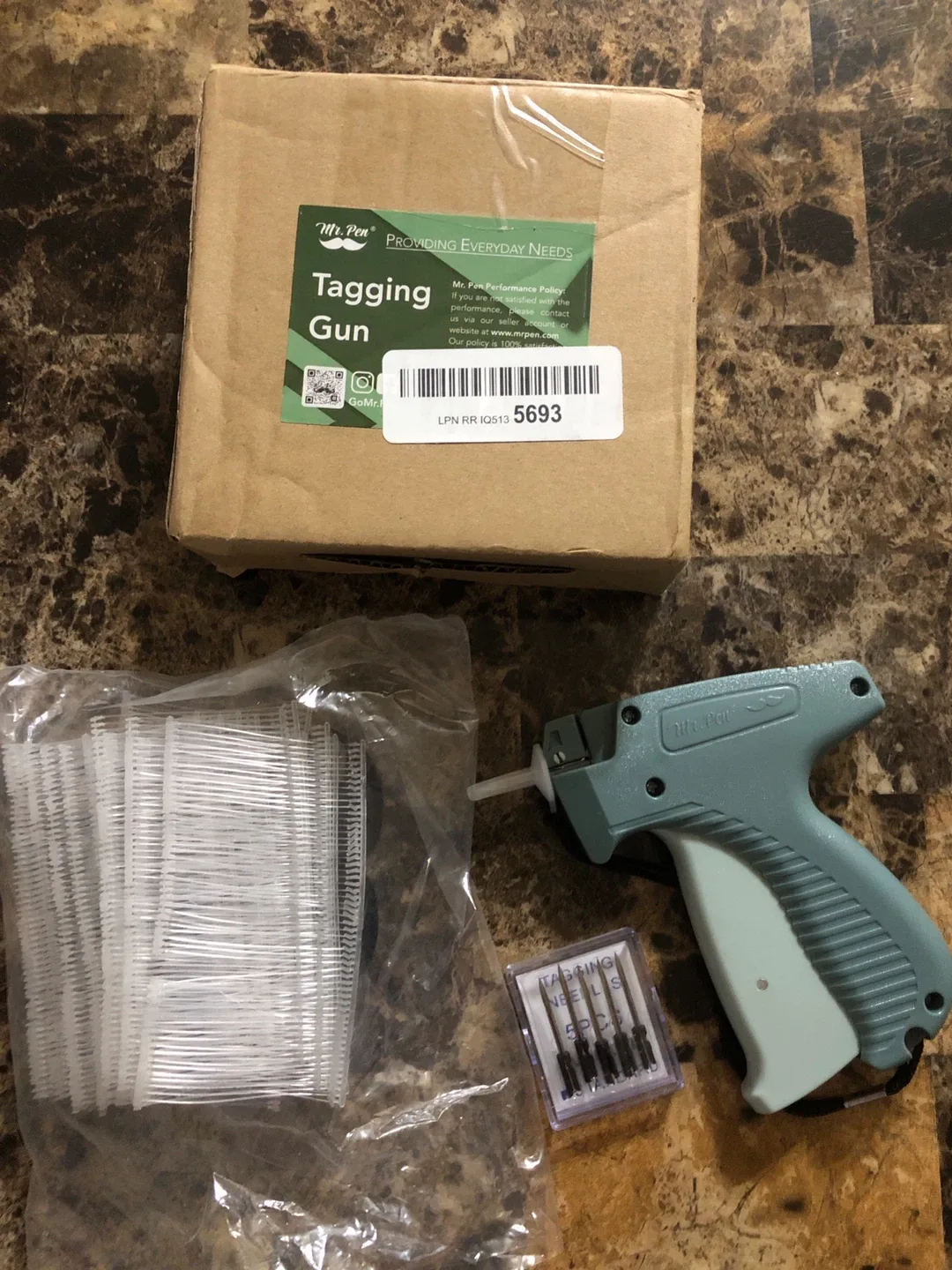 Mr. Pen Tagging Gun with Needles - New in Box! image indicator(2)