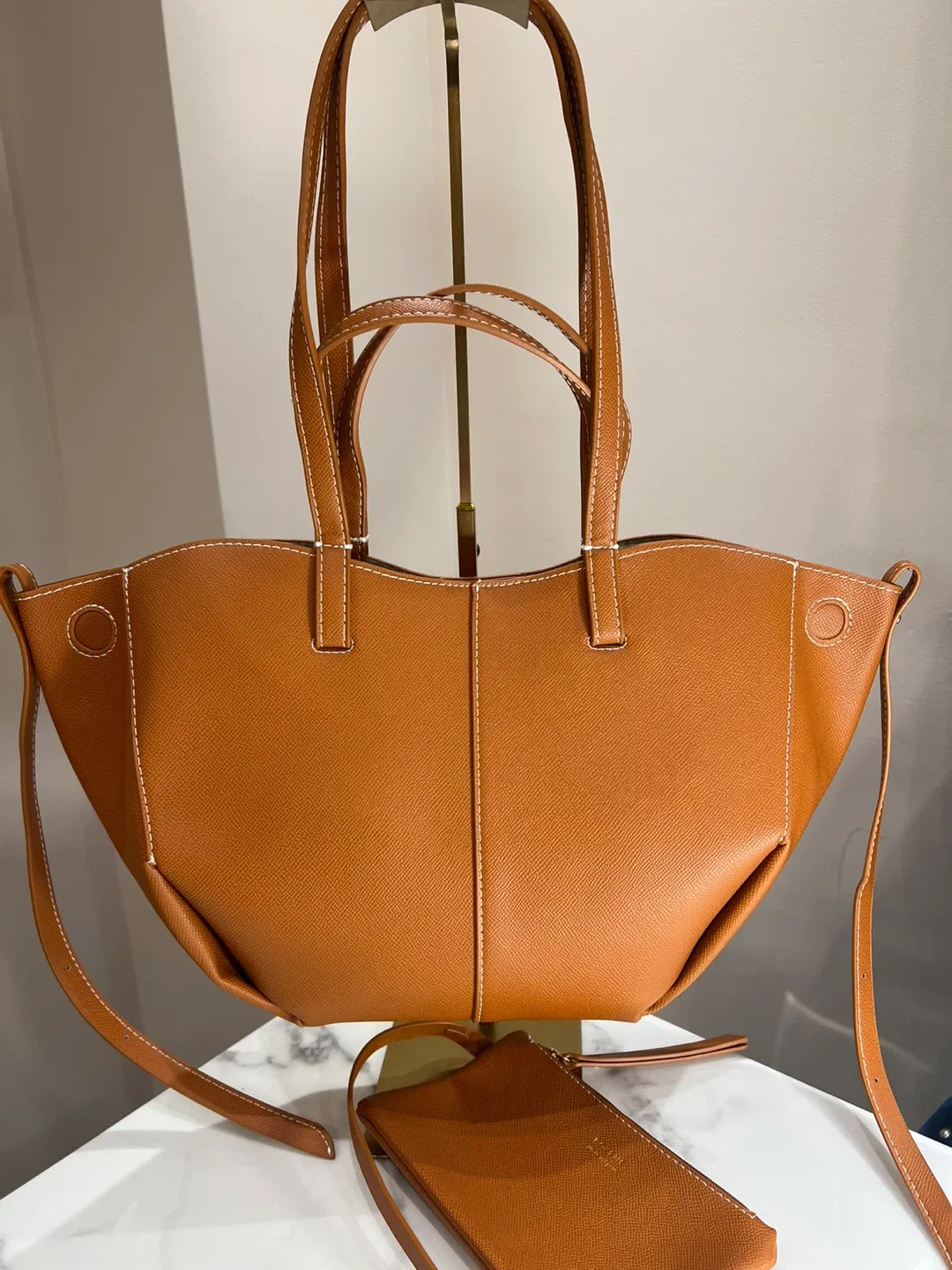 polene shoulder bag image indicator(2)