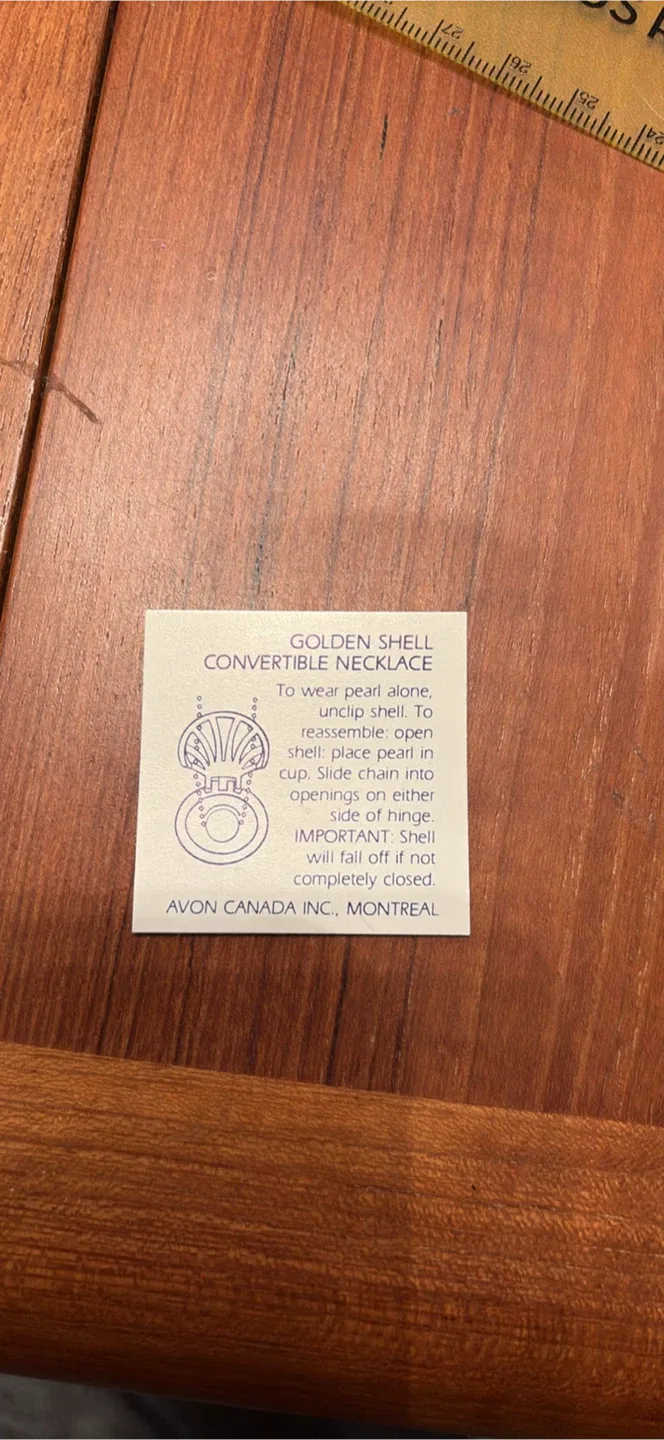 Retro Avon Golden Shell Convertible Necklace image indicator(3)