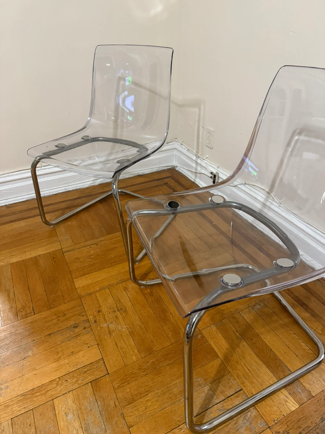 Clear Acrylic Dining Chairs (2) - photo 5