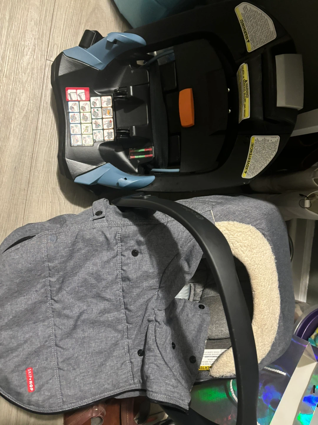 CYBEX Aton G Infant Car Seat - Moon Black - photo 2