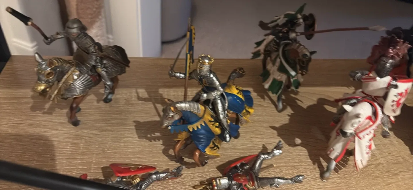 Schleich Figures Lot image indicator(2)