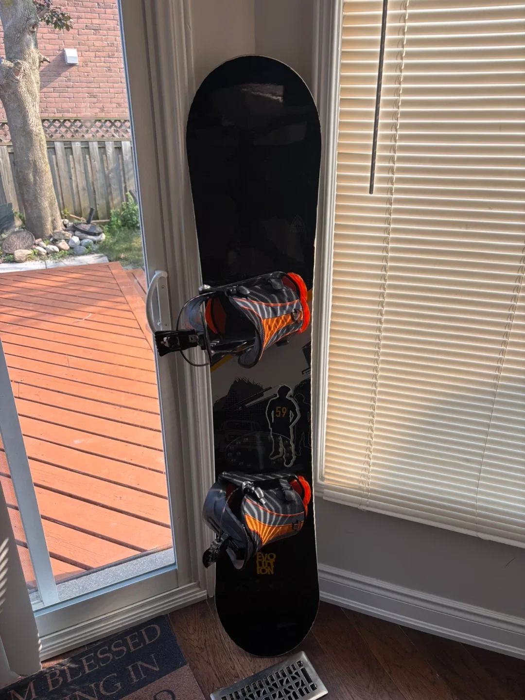 EVO Snowboard & Flow Bindings