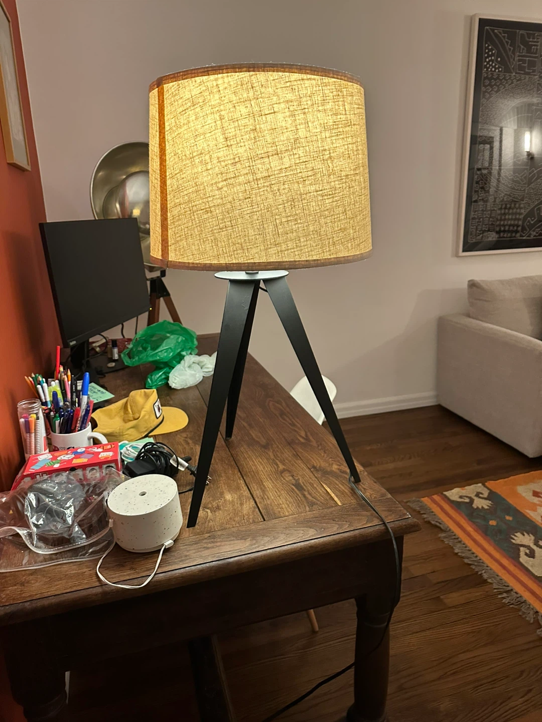 Tripod Table Lamp with Beige Shade - photo 3