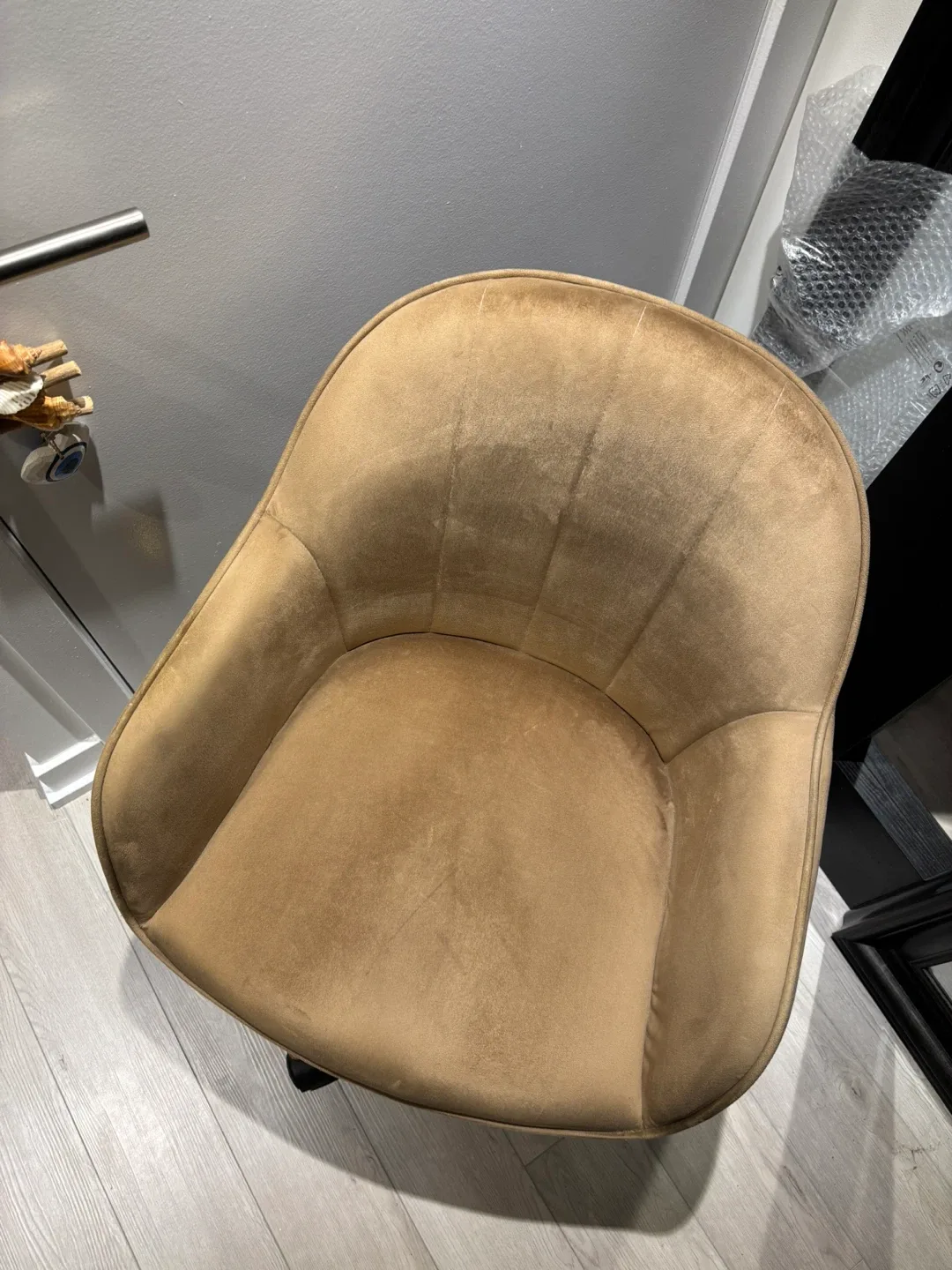 Gold Office Elegant Chair image indicator(5)