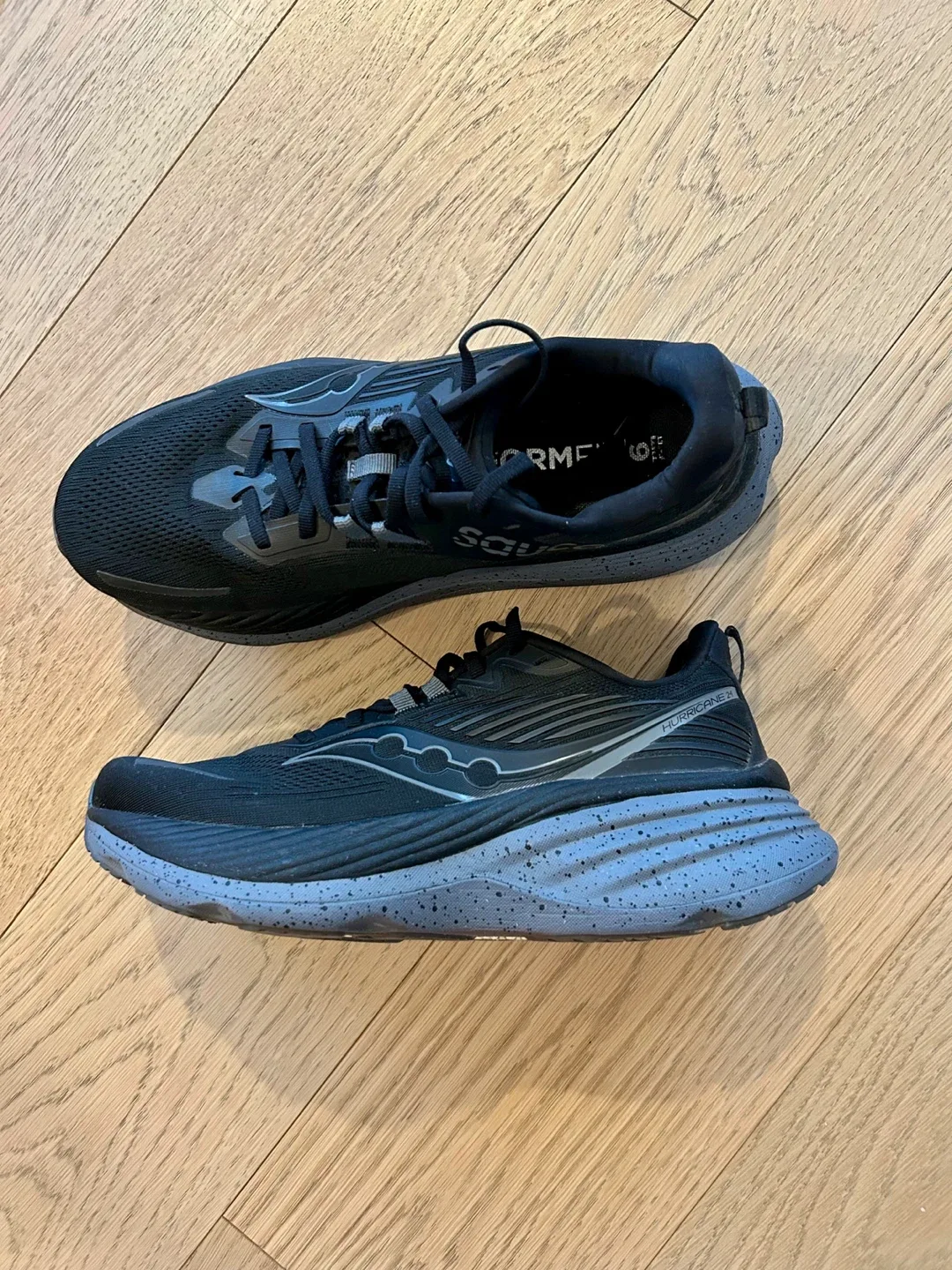 Saucony Hurricane 23 Running Shoes - Black