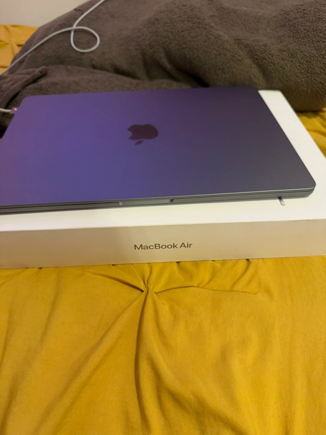 Apple MacBook Air 15-inch M3 Chip 256GB SSD - photo 4