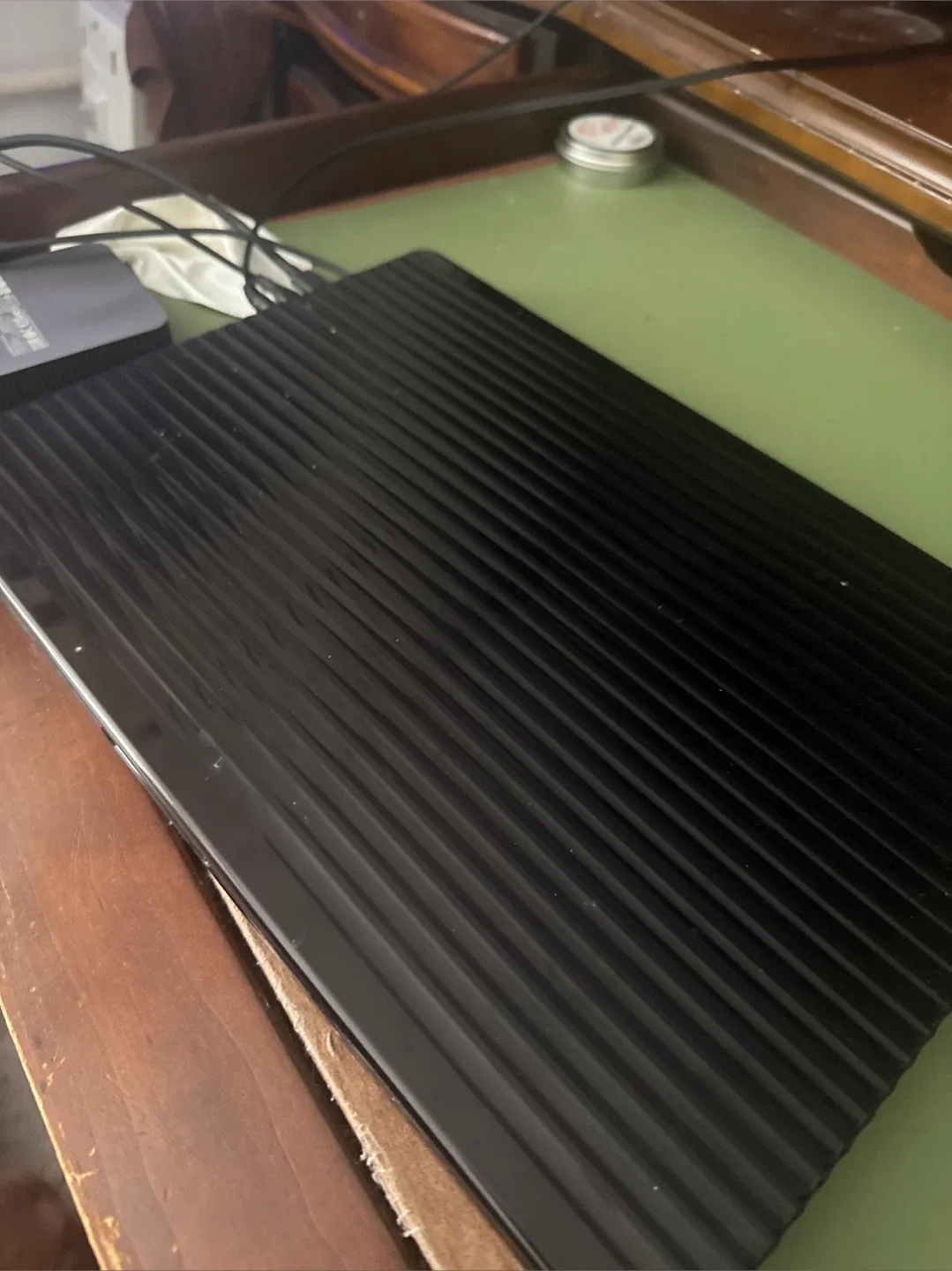 Apple 16-inch MacBook Pro - Space Black image indicator(4)