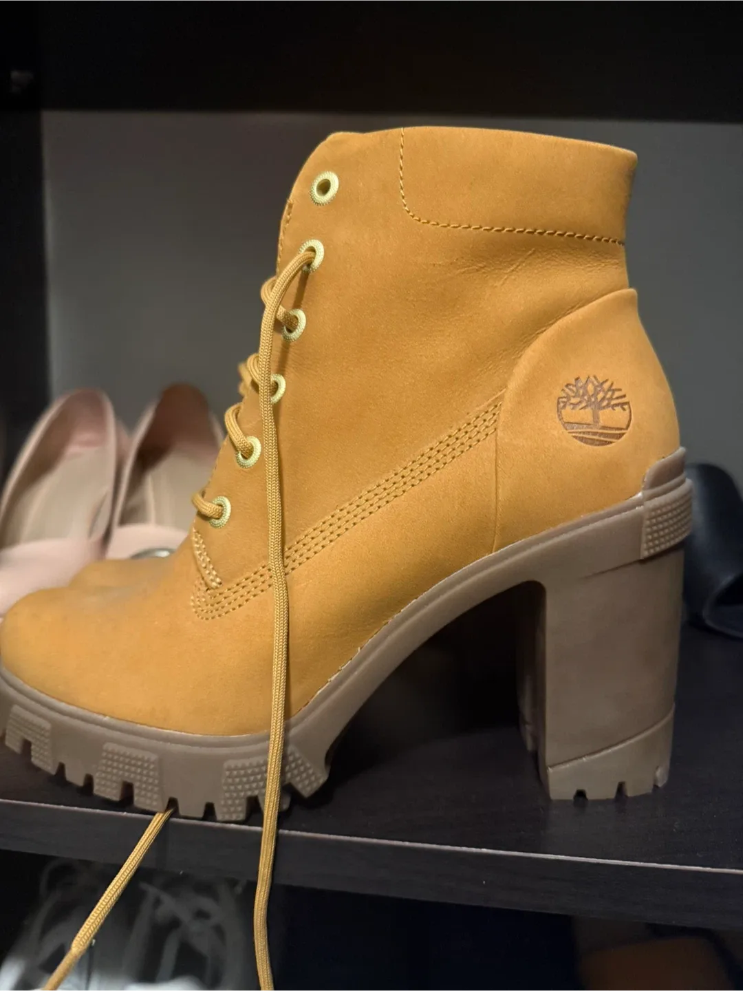 Timberland Women's Heeled Boots - Size 7.5 image indicator(2)