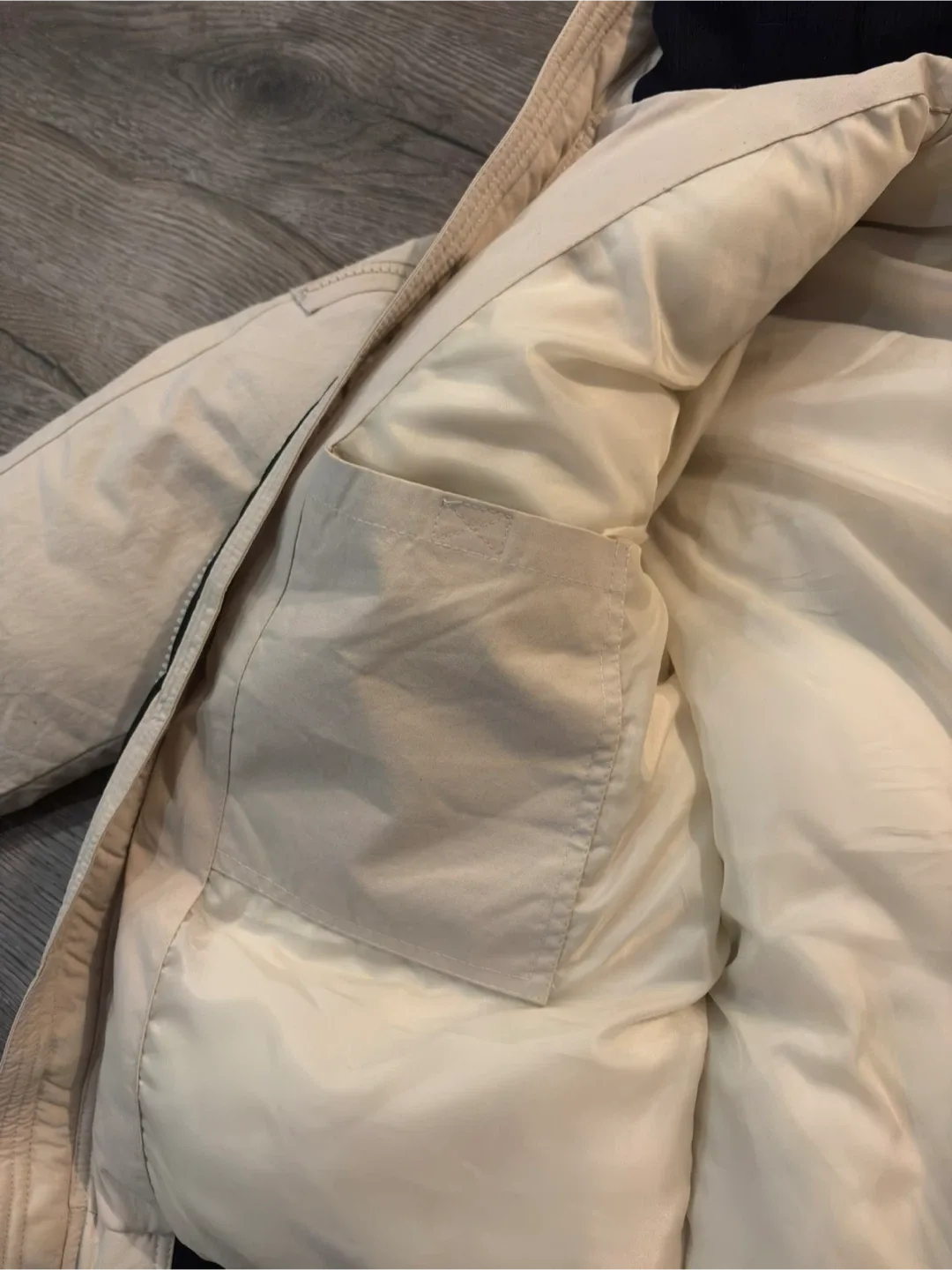 Winter jacket image indicator(6)