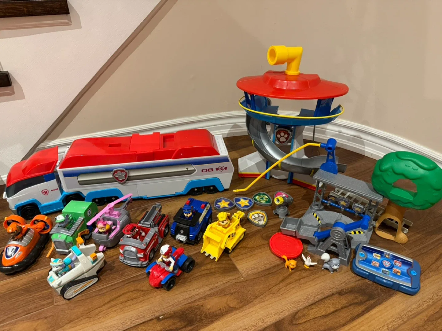 Paw Patrol lot of toys , great holiday gift!