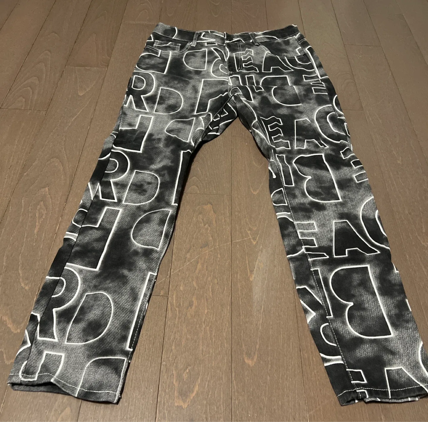 Style Printed Black & Grey Jeans image indicator(3)