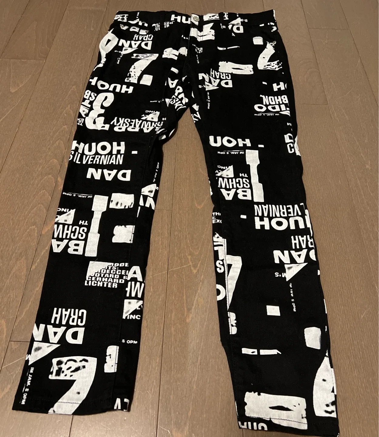 Style Printed Black & Grey Jeans image indicator(5)