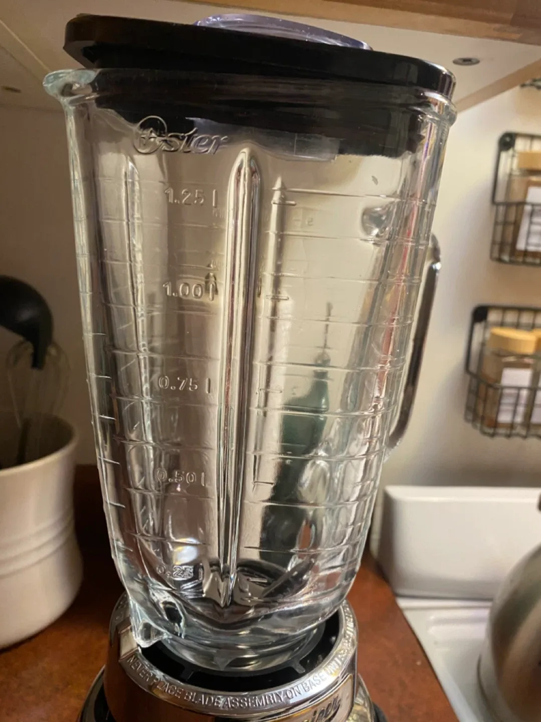 “Osterizer” Retro 50’s Style Oster Beehive Blender - like new image indicator(3)