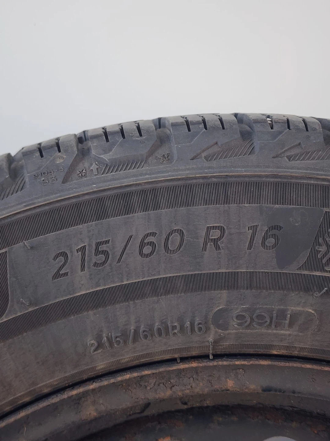 Michelin X-Ice Snow Tires ON RIMS - photo 4