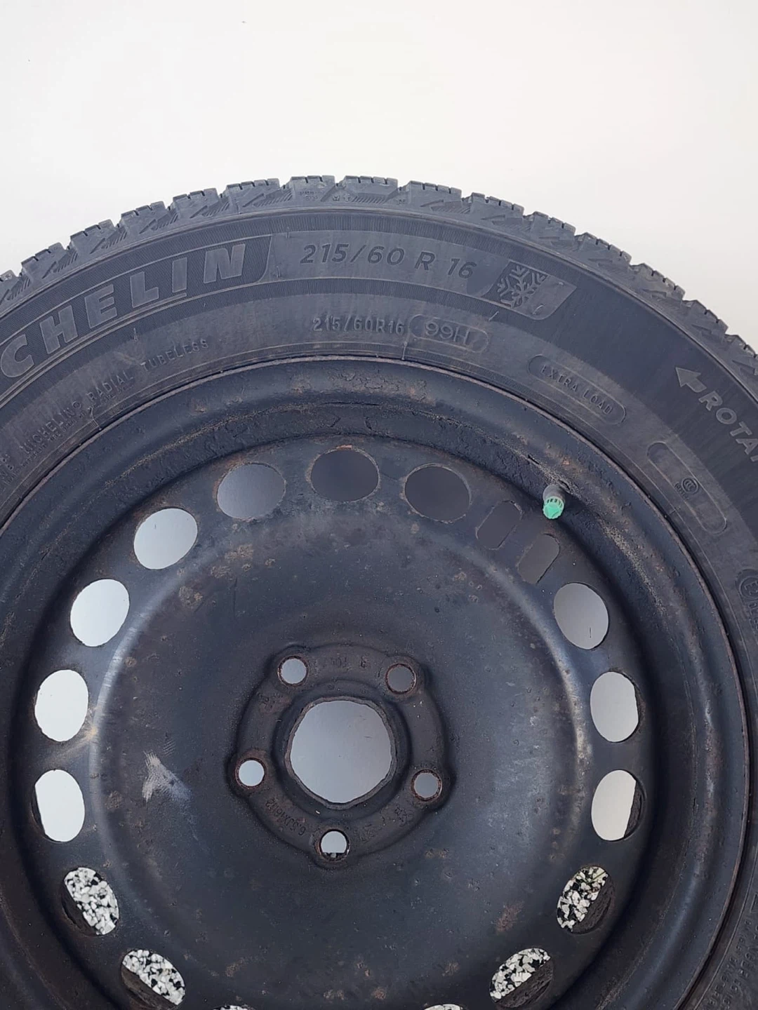 Michelin X-Ice Snow Tires ON RIMS - photo 3