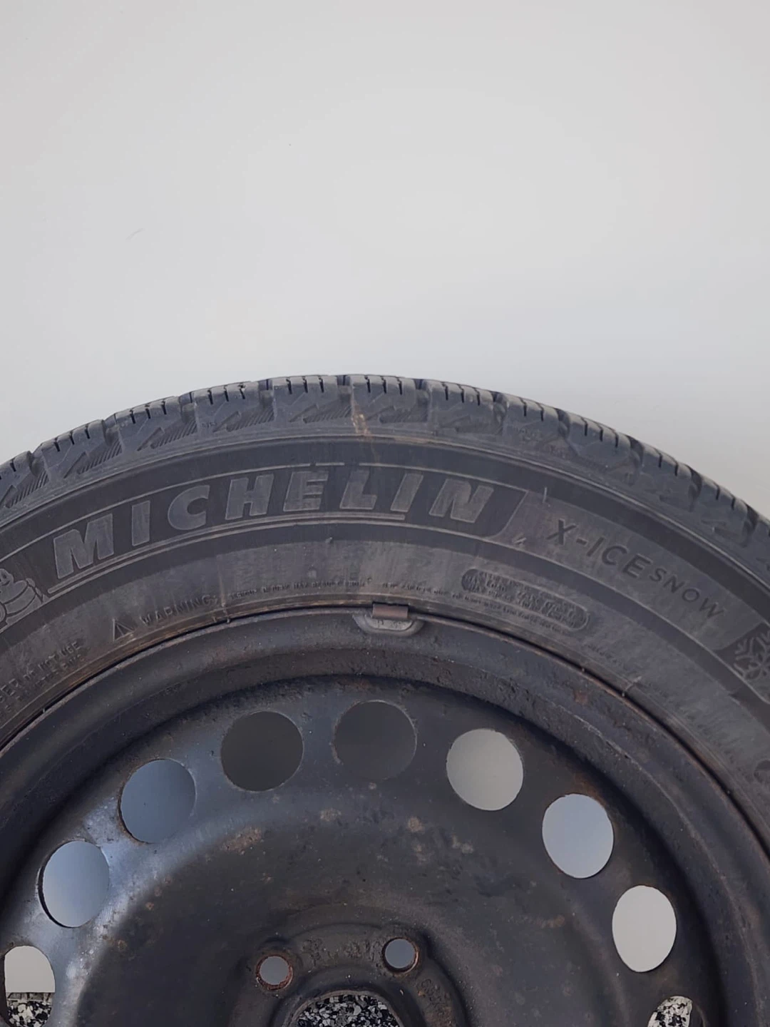 Michelin X-Ice Snow Tires ON RIMS - photo 5