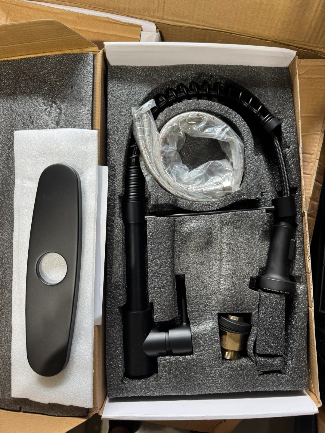 Matte Black Farmhouse Style Kitchen Faucet with Deck Plate image indicator(6)