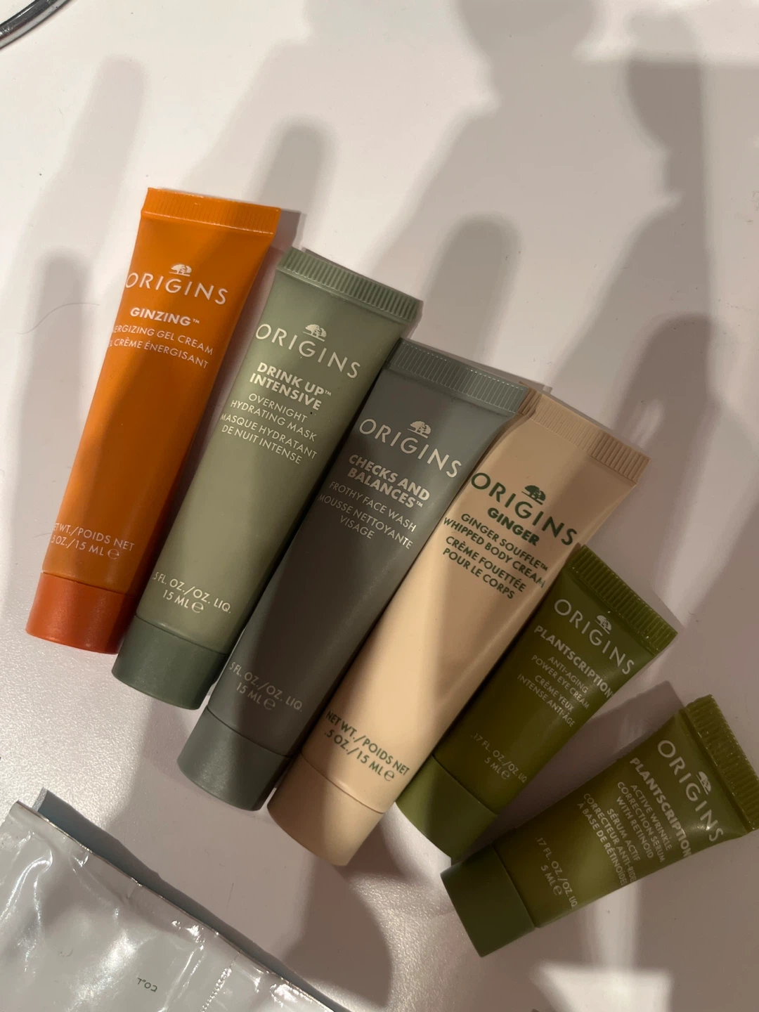 Variety of Skincare Samples - photo 2