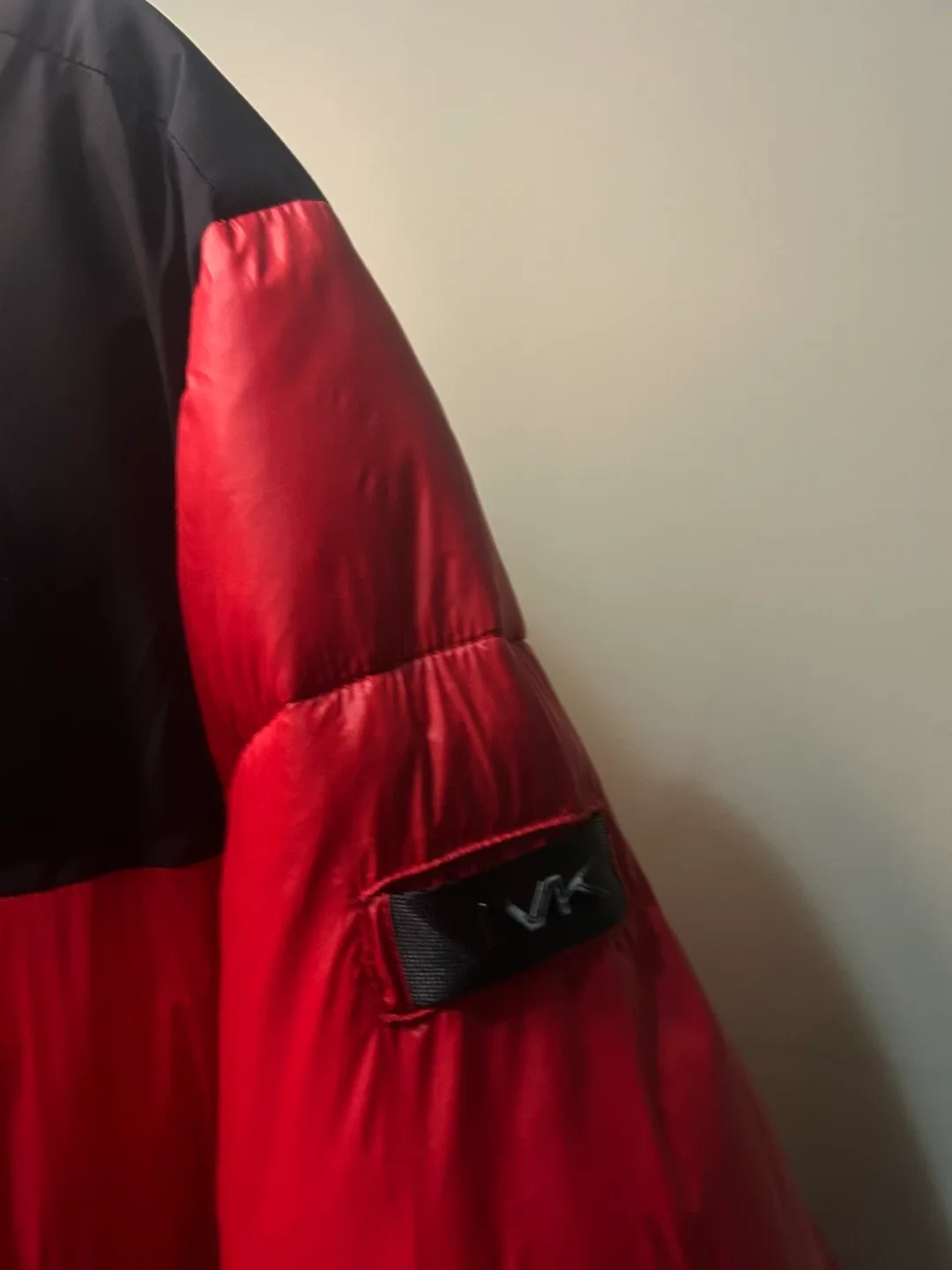 Michael Kors Puffer Jacket - Red & Black, Size M/M image indicator(2)