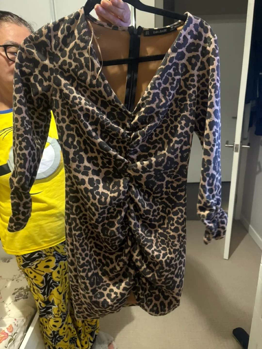 Zara Basic Leopard Print Dress - Size M image indicator(4)