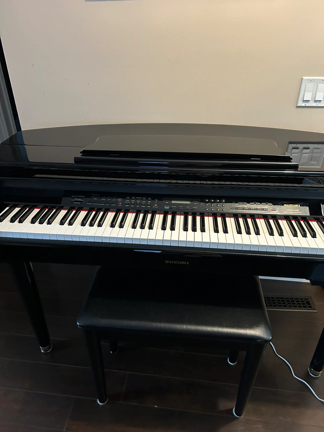 Suzuki MDG 100 micro Digital Grand Piano - photo 4