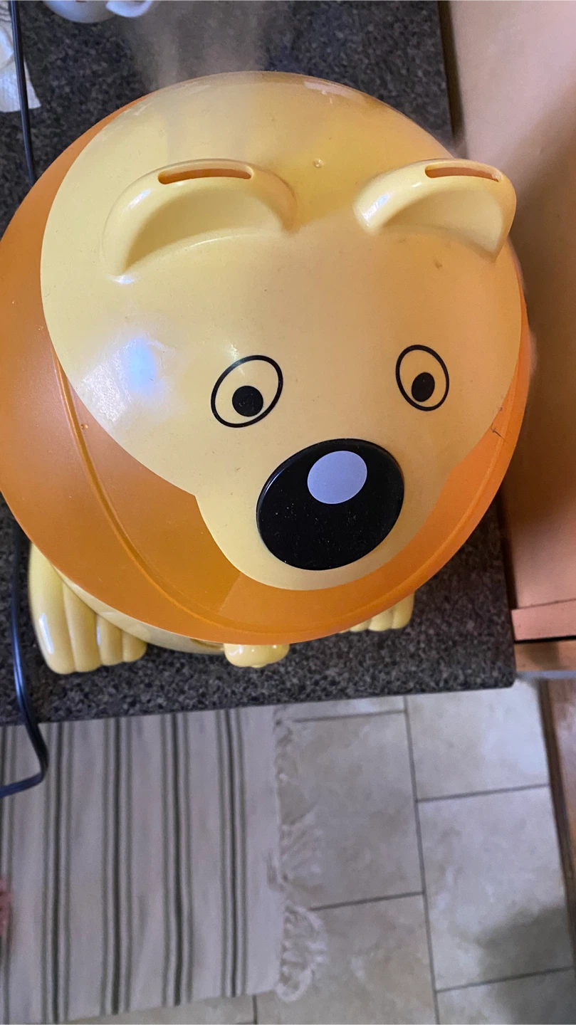 Crane Adorable Lion Humidifier - photo 3