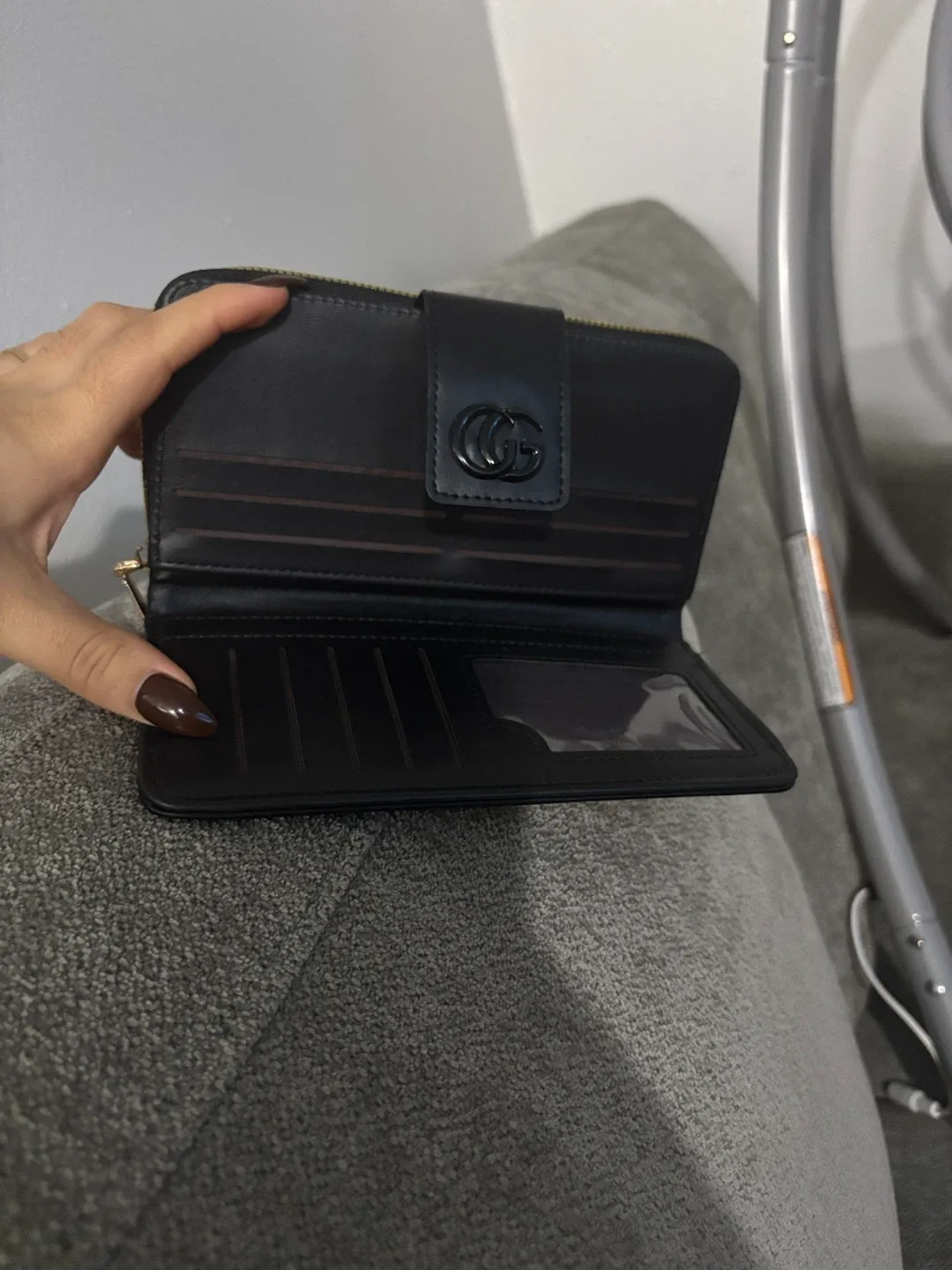 Black Quilted Wallet with GG Logo image indicator(2)