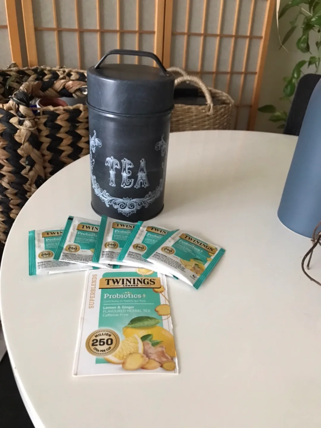 Tea Tin/Canister- Metal, Vintage Look ✨+FREE TEA