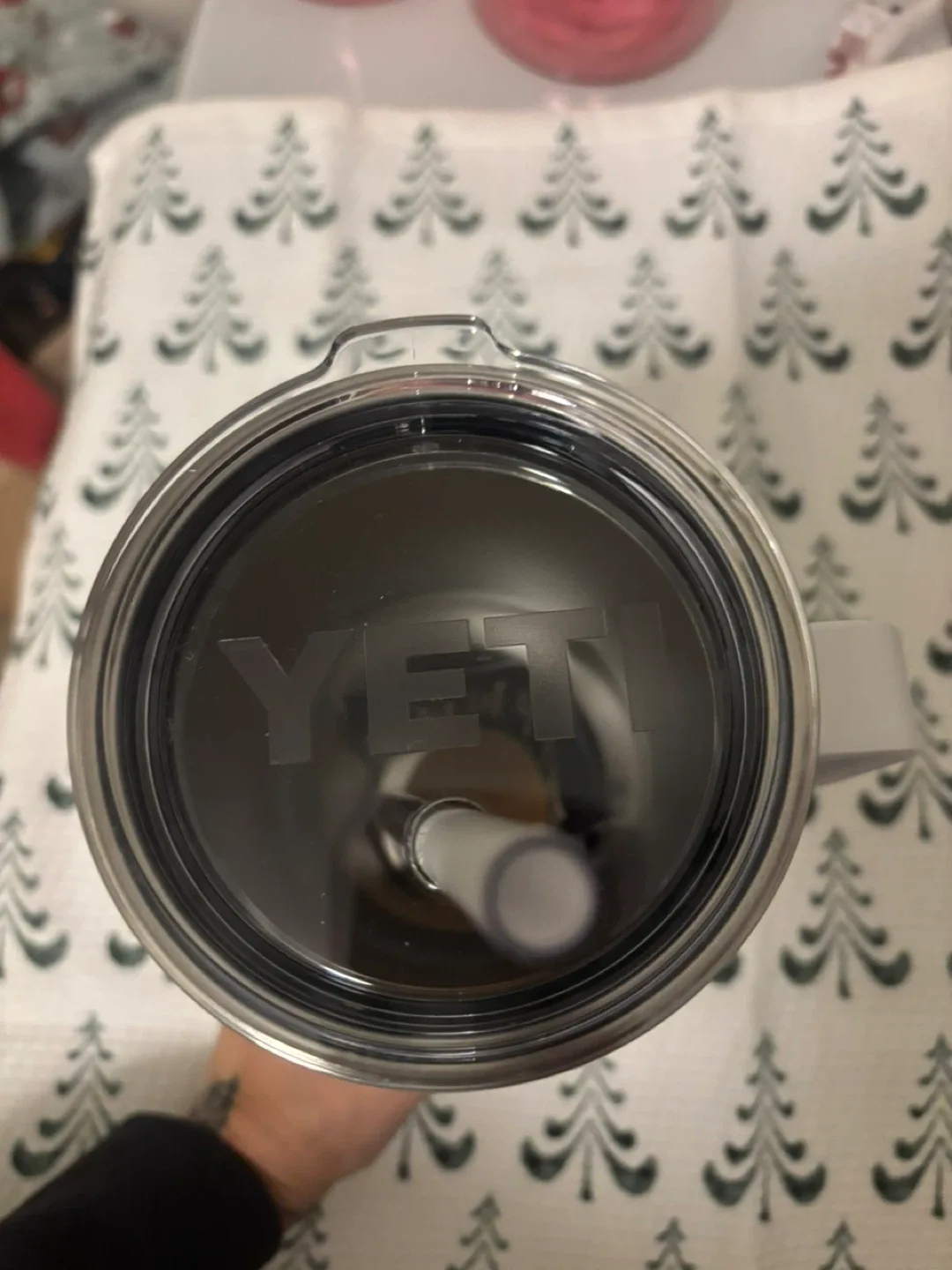 YETI Rambler 35oz Mug with Handle - White image indicator(2)