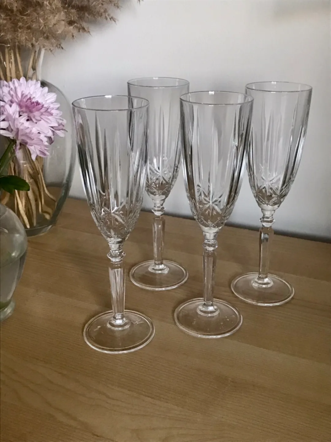 Gorgeous Set of Italian Crystal Champagne Flutes/Glasses image indicator(3)