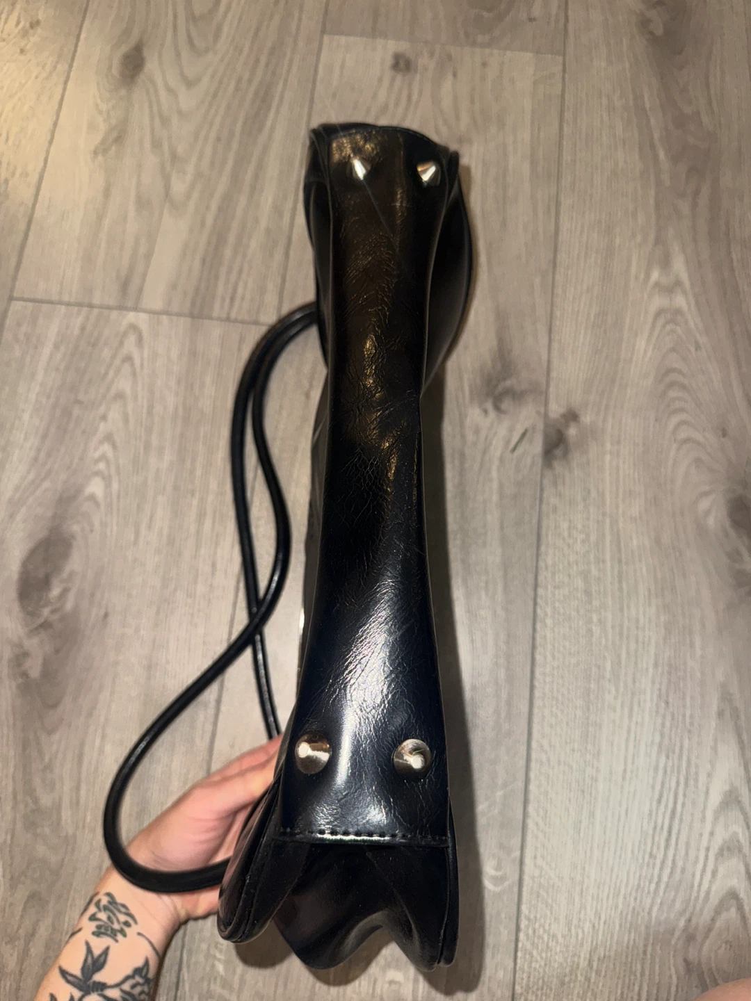 La Diva Black Handbag - photo 3