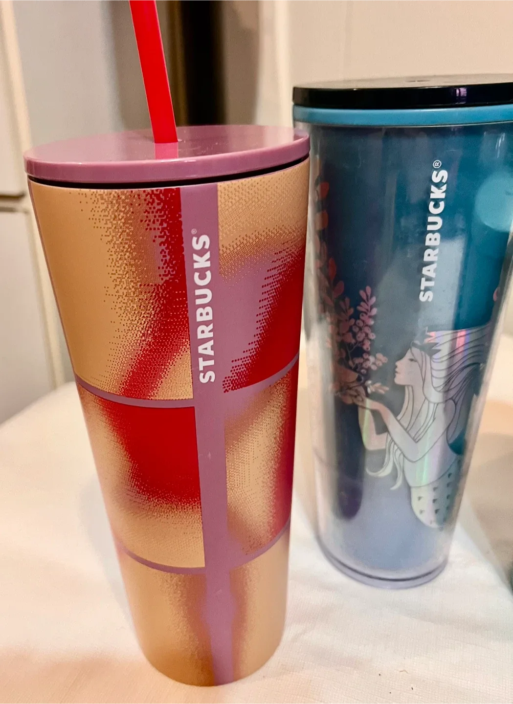 5 Starbucks tumblers for $20 image indicator(3)