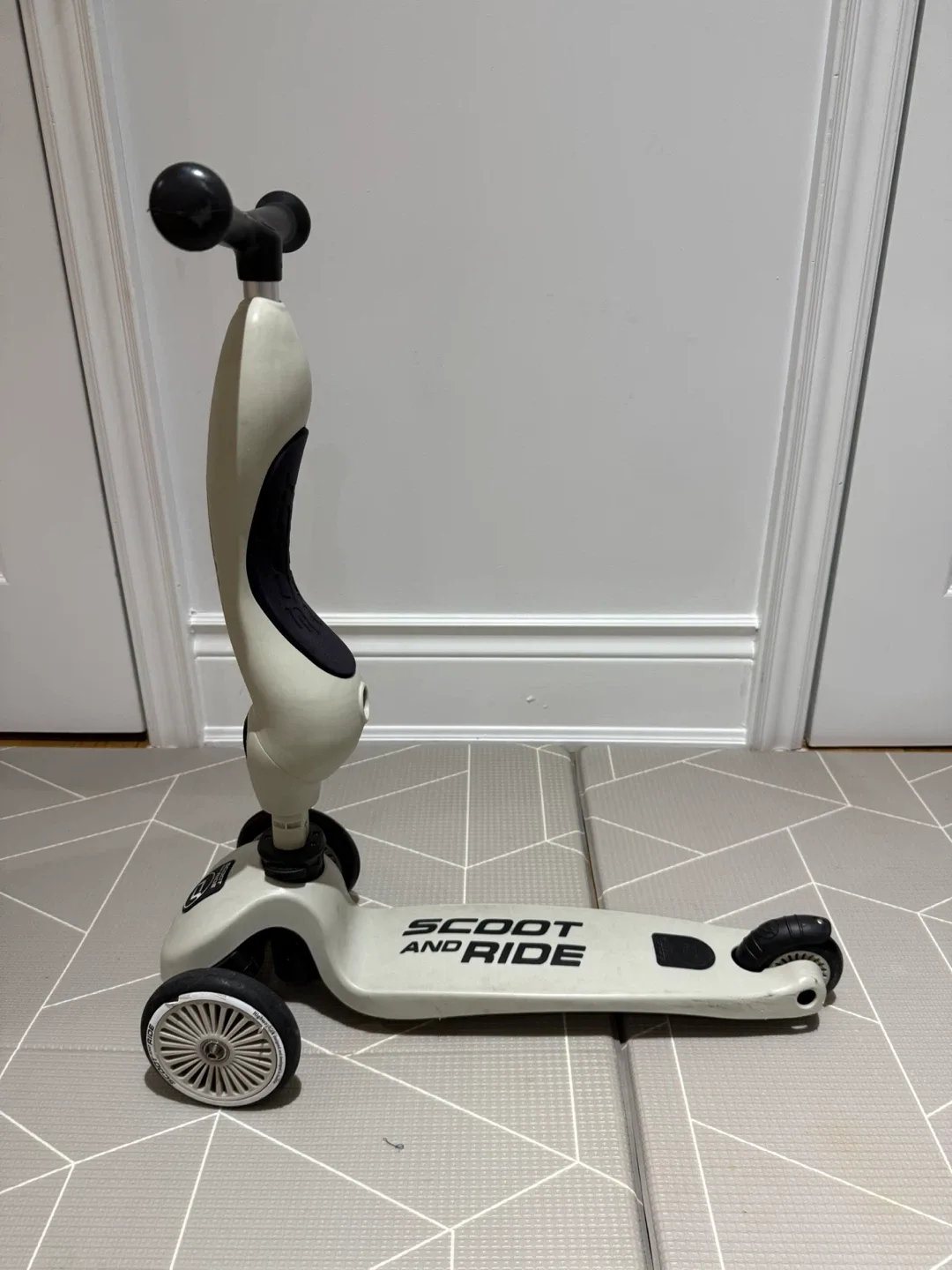 Scoot and Ride Highwaykick 1 Scooter