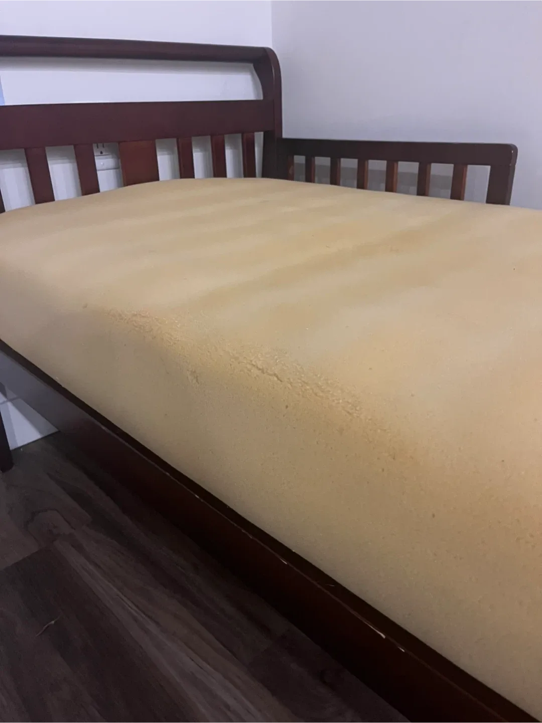 Wooden Crib image indicator(2)