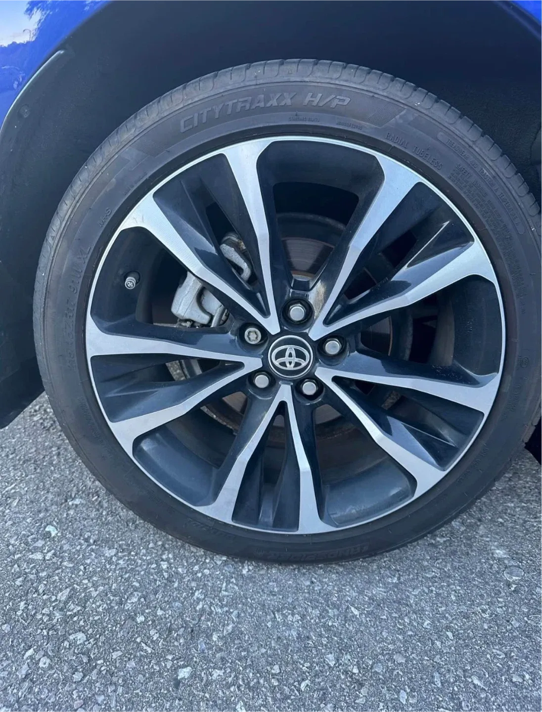 2018 Toyota Corolla SE image indicator(4)