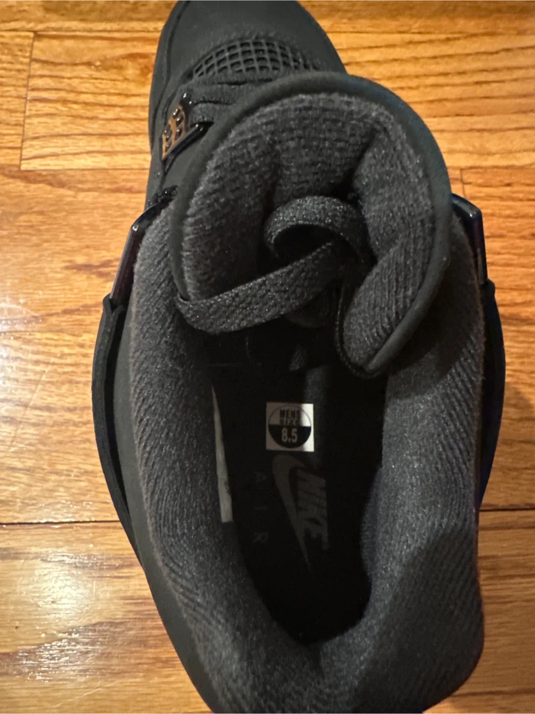 Nike Air Jordan 4 Retro Black Cat Size 8.5 image indicator(4)