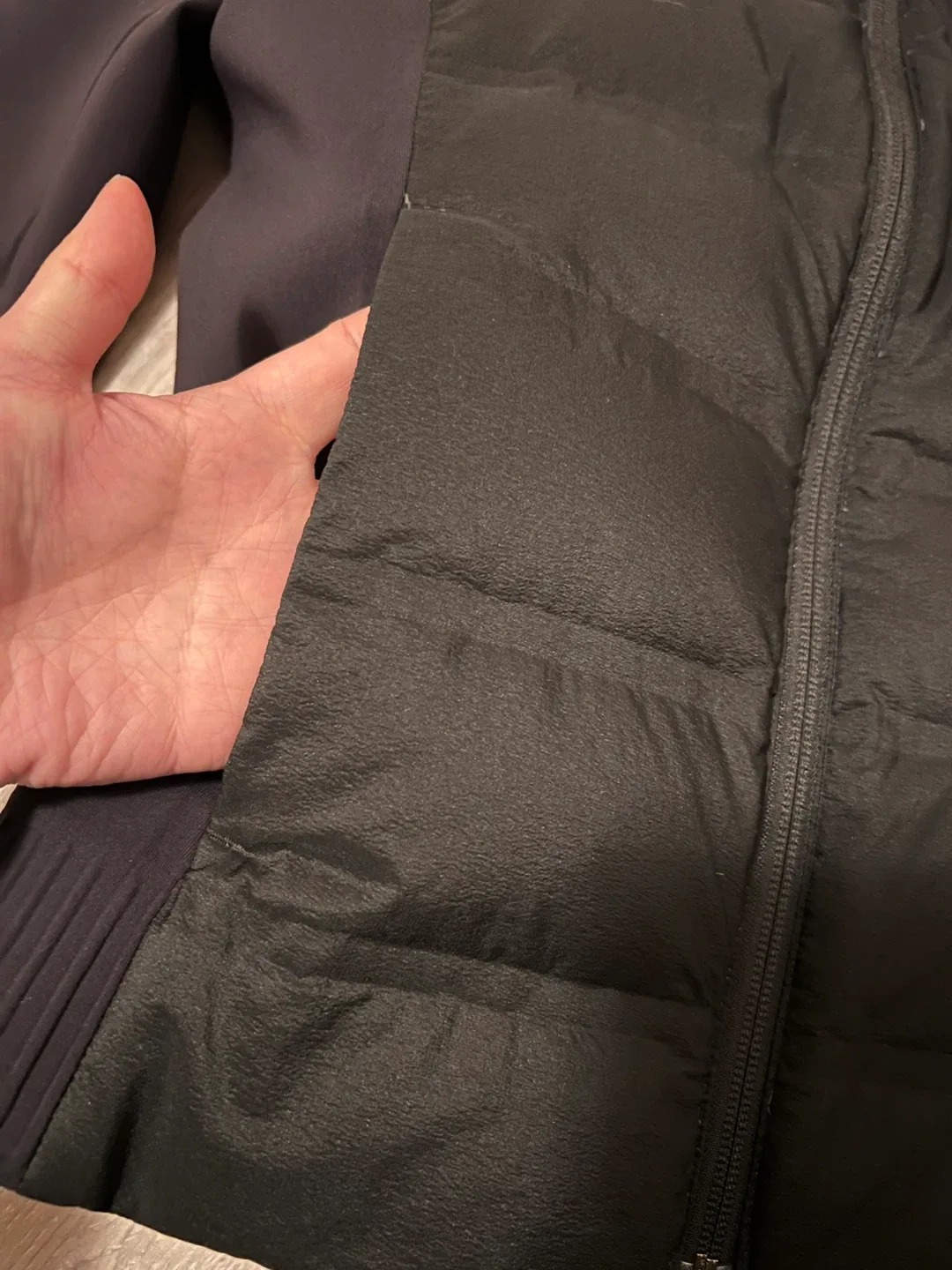 Lululemon Down For It All Jacket, Black, Size 4 image indicator(3)