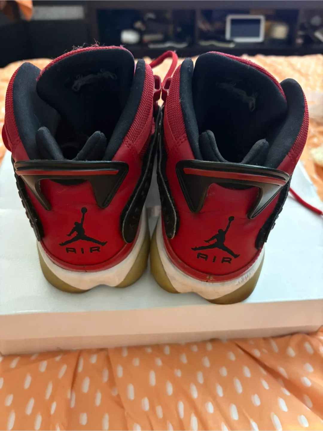 Jordan 6 Rings Red Sneakers image indicator(2)